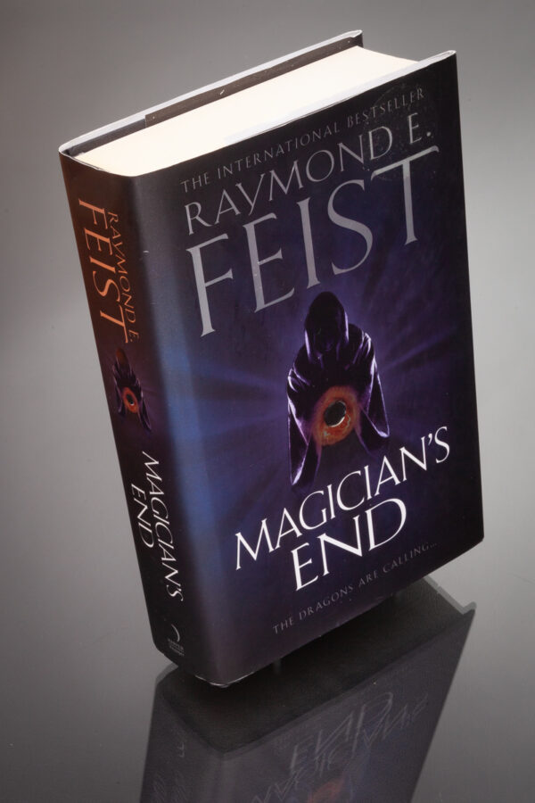 Raymond E. Feist - Magician's End