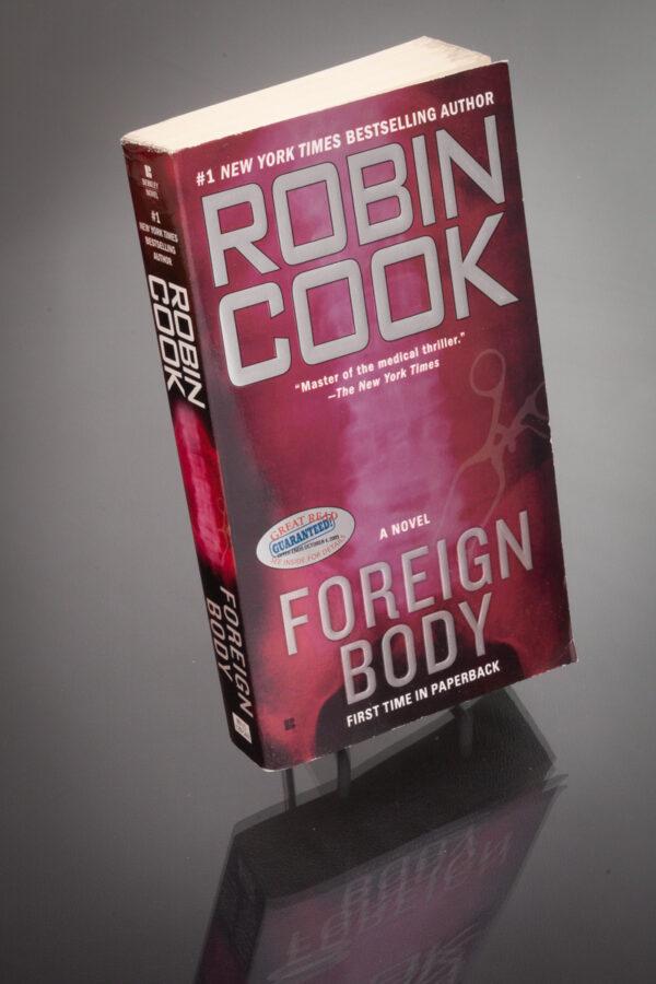 Robin Cook - Foreign Body