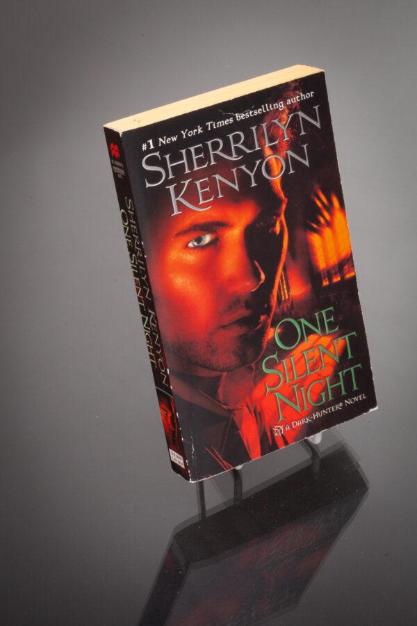 Sherrilyn Kenyon - One Silent Night