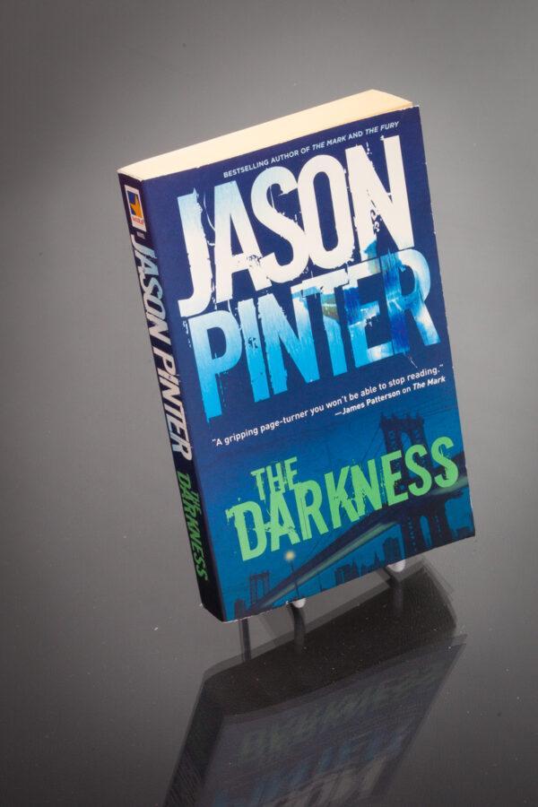 Jason Pinter - The Darkness